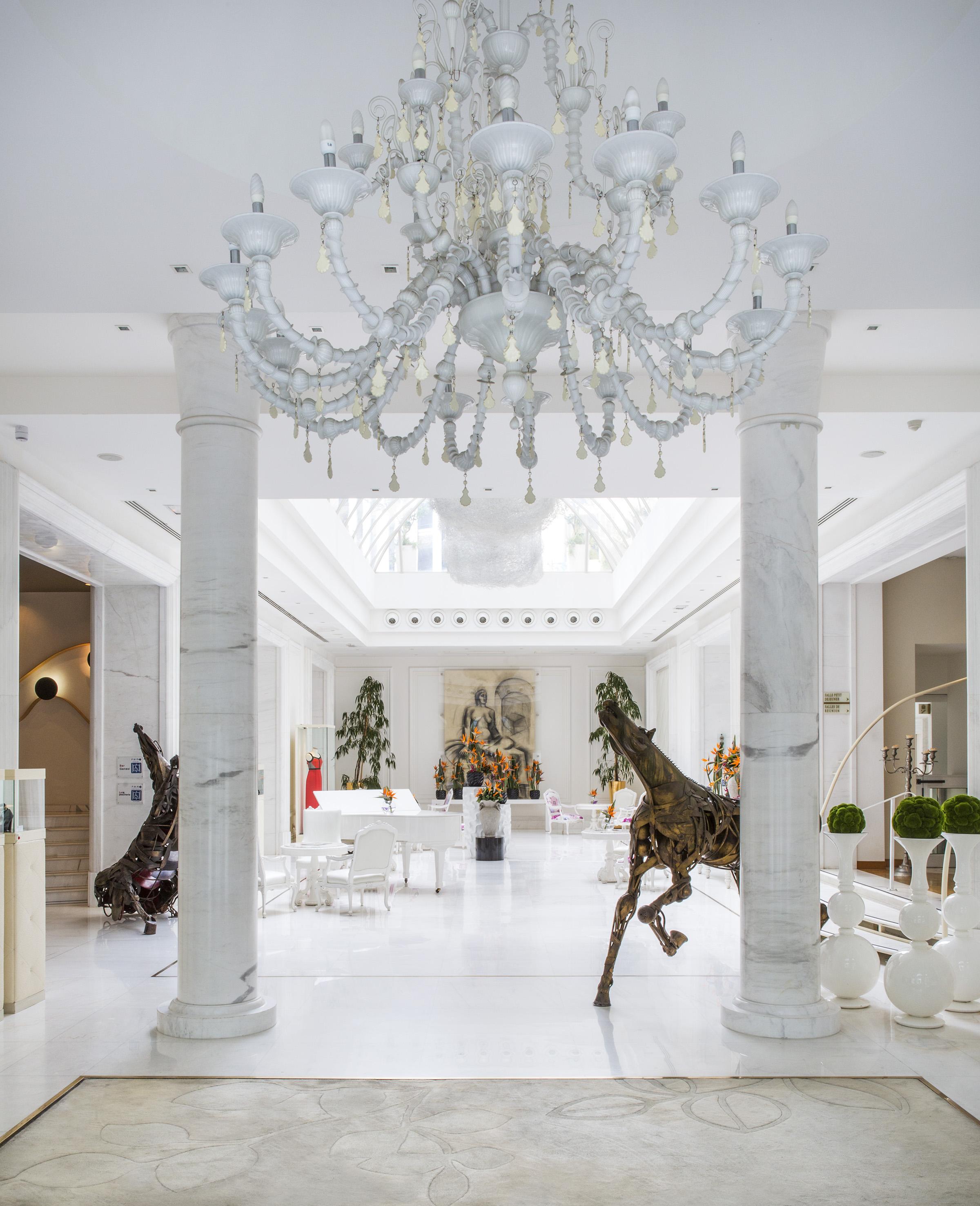 보스콜로 니스 호텔 앤 스파 외부 사진 The lobby of the hotel