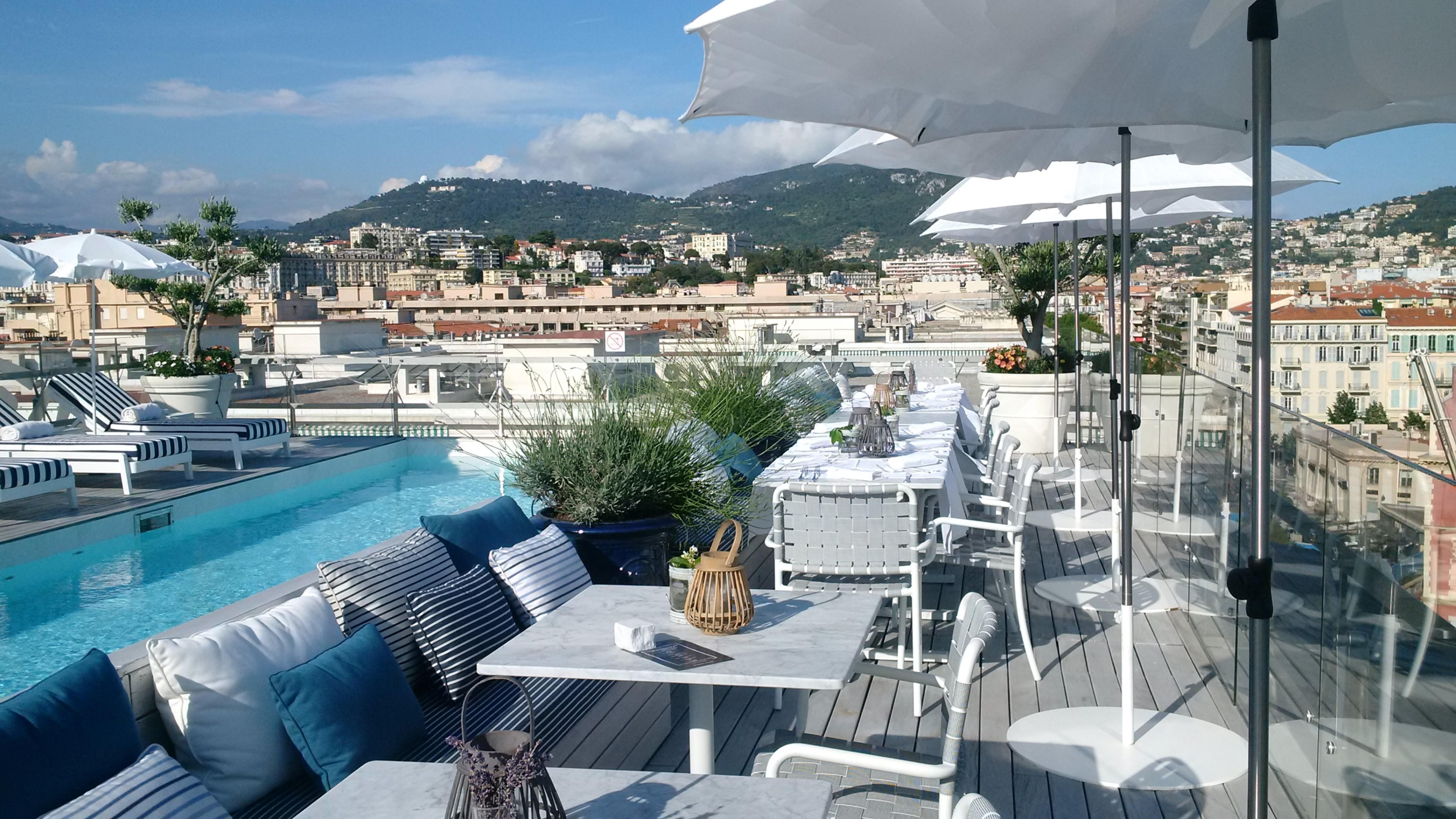 보스콜로 니스 호텔 앤 스파 외부 사진 The rooftop pool at the Hotel 57